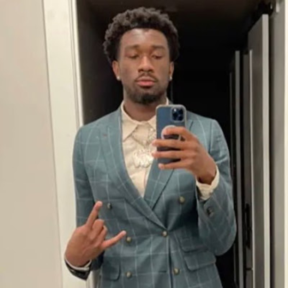 Meet your Posher, Bones